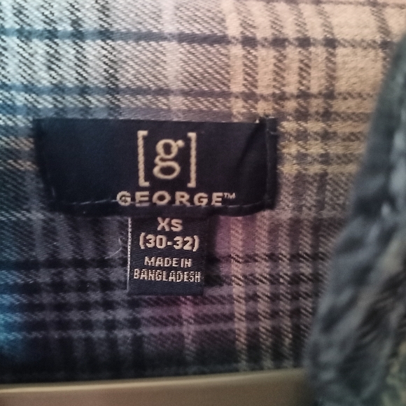 Flannel - Picture 4 of 4